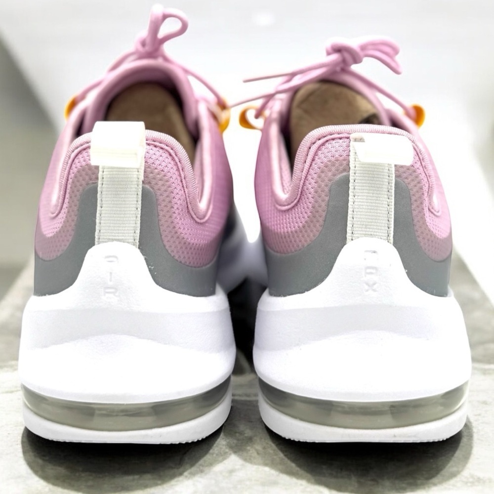 Women's Nike Air Max Axis - Arctic Light Pink/White - Picture 4 of 9